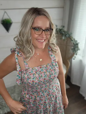 Swirl and Twirl Floral  in Sm-3XL * on sale *