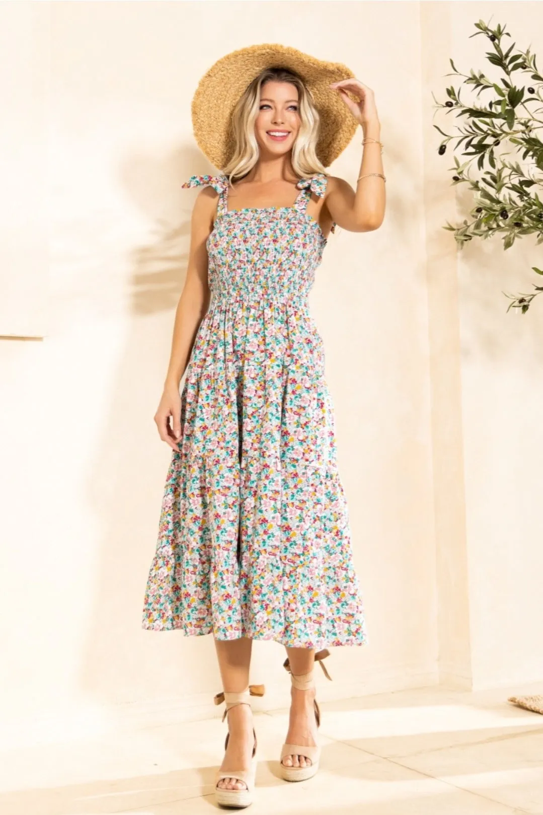 Swirl and Twirl Floral  in Sm-3XL * on sale *