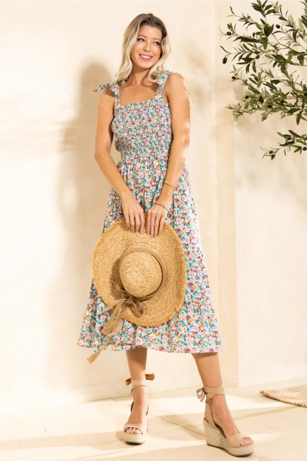 Swirl and Twirl Floral  in Sm-3XL * on sale *