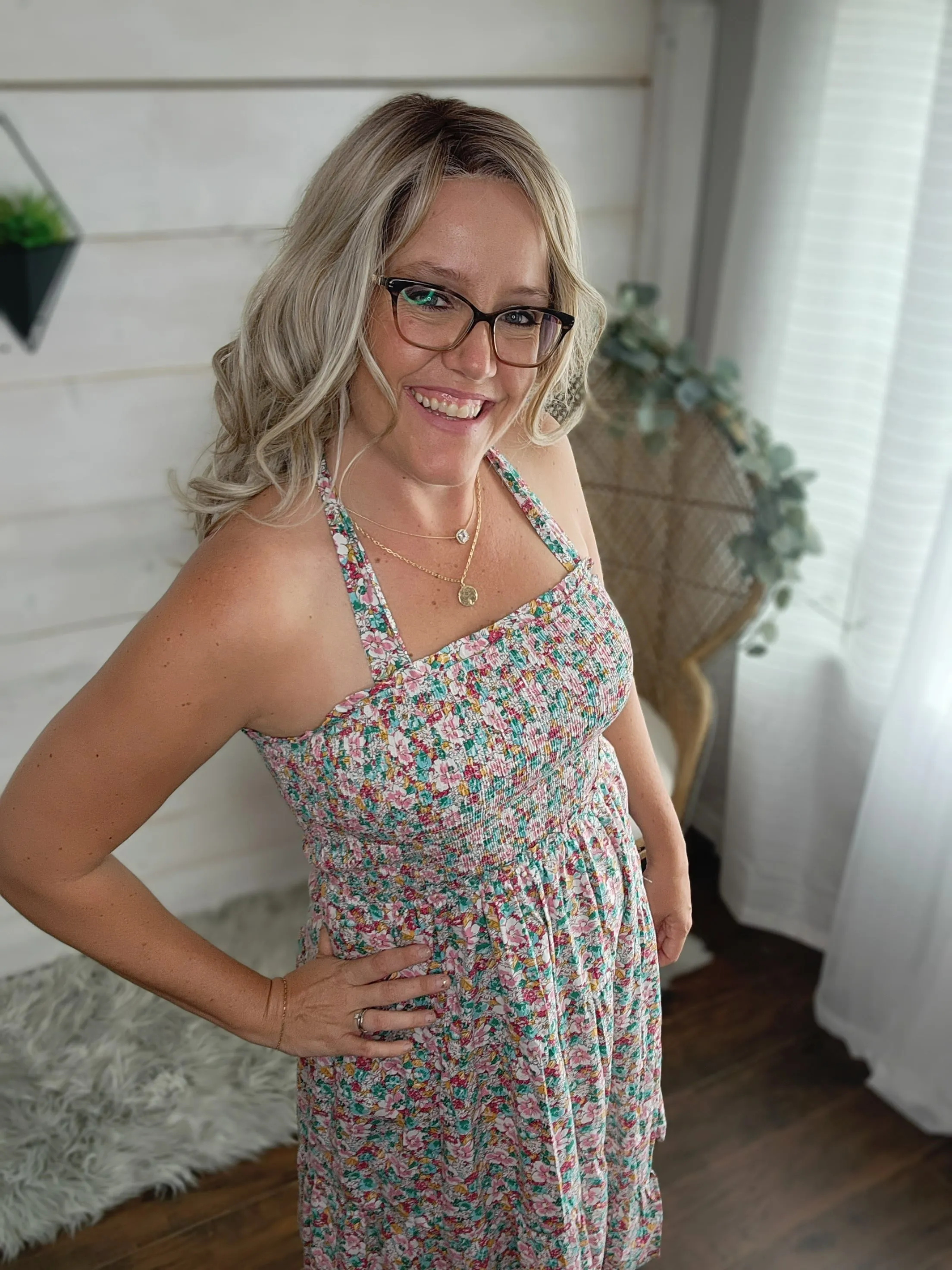 Swirl and Twirl Floral  in Sm-3XL * on sale *