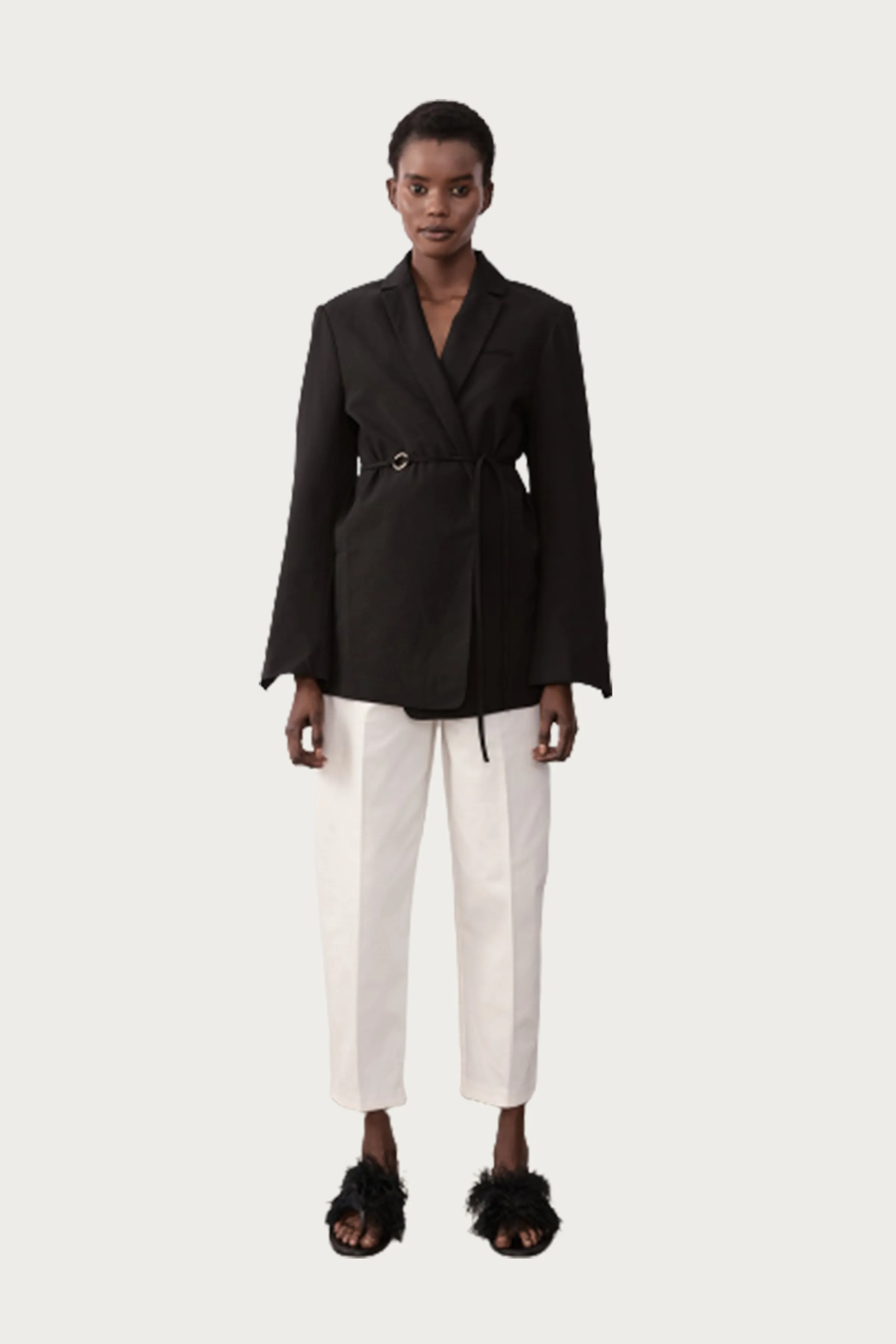 TABI BLAZER