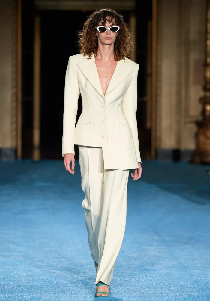 Textured Linen Asymmetrical Hem Blazer