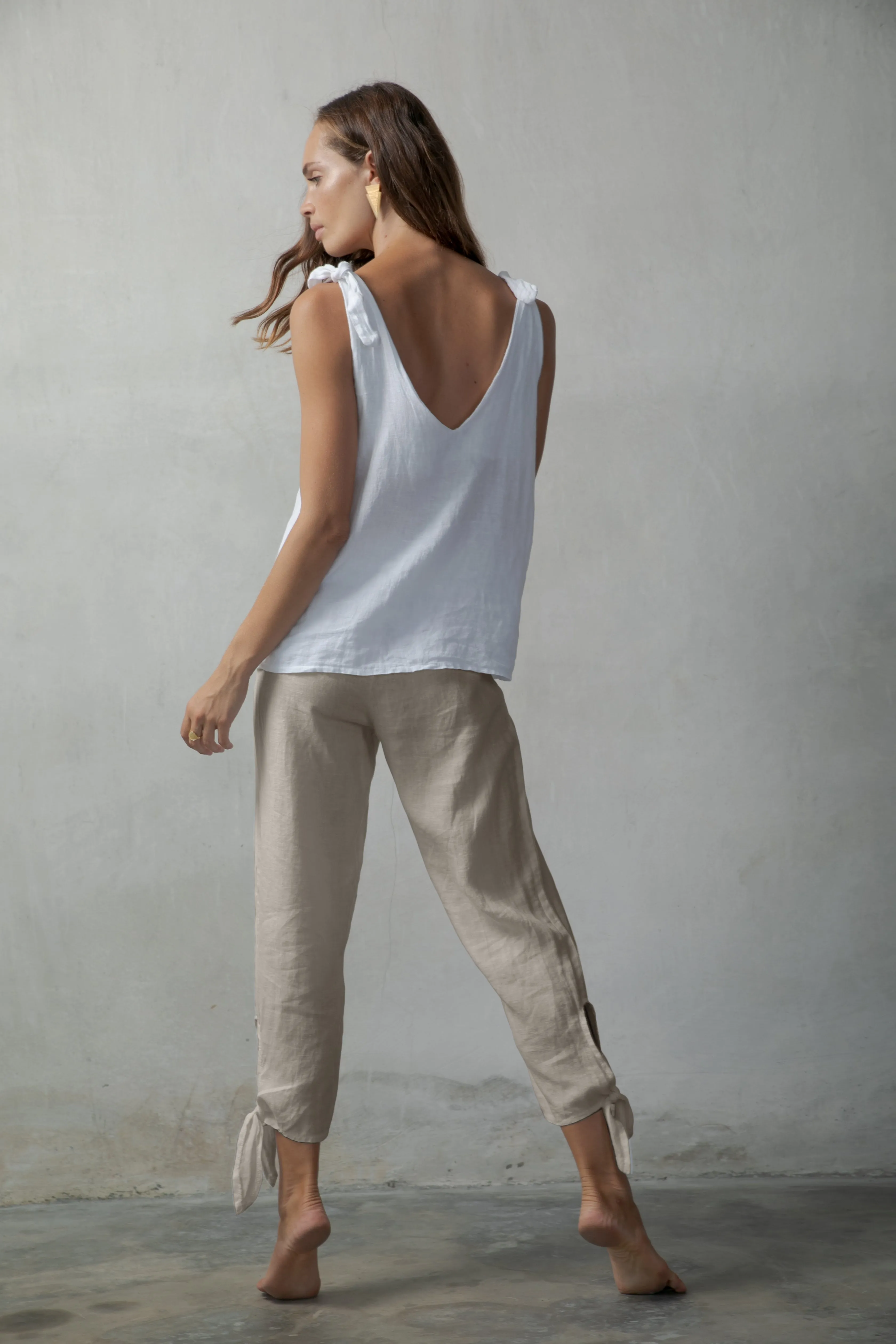 Tie Knot Capri Pants Oatmeal