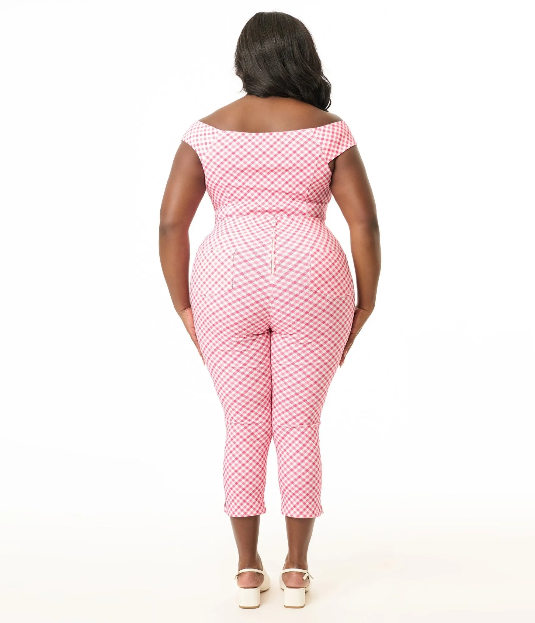 Unique Vintage Plus Size 1950s Pink & White Gingham Rachelle Capri Pants