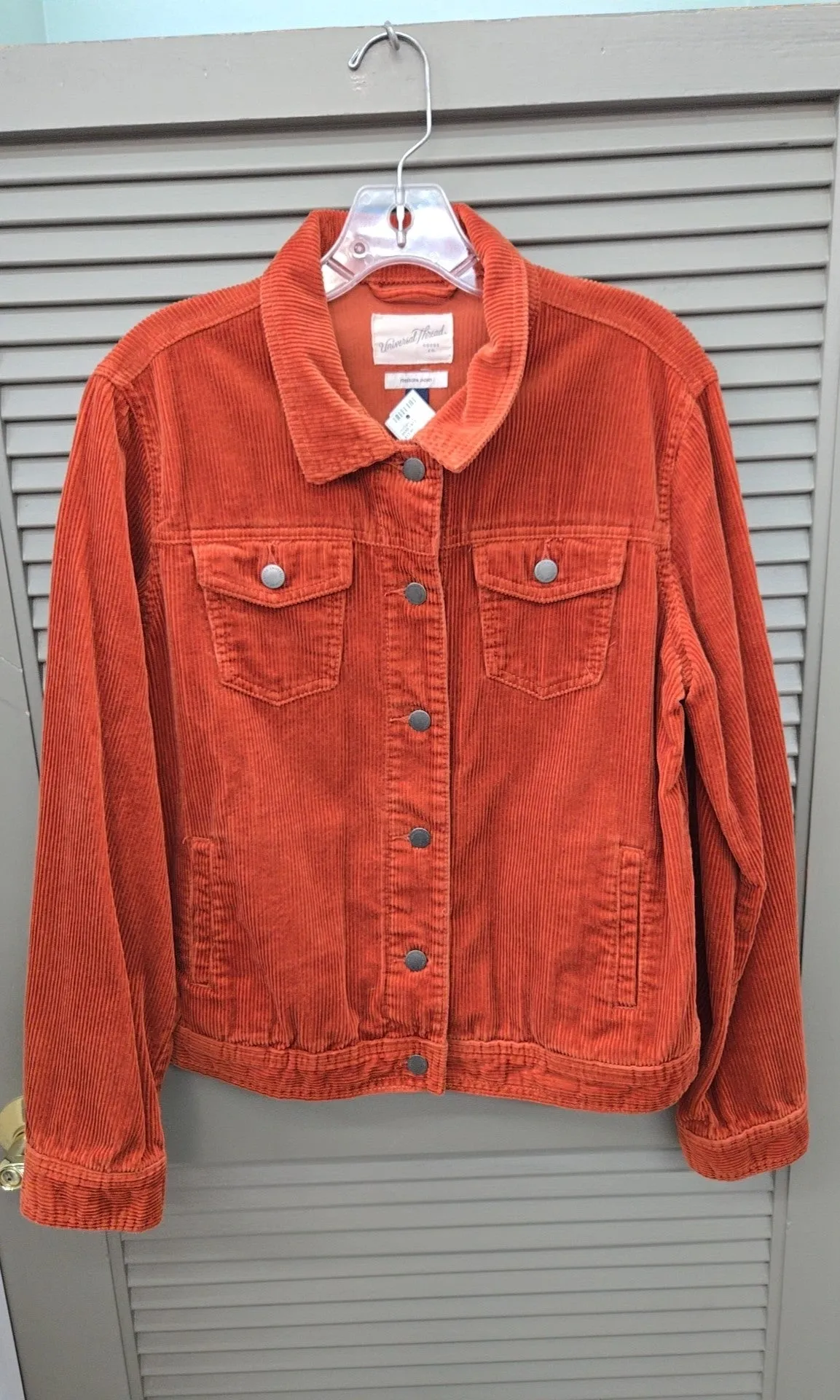 Univerisal Thread Size L Jacket