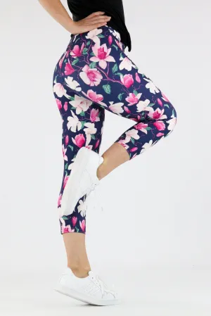 Vintage Magnolia - Casual Capri Leggings