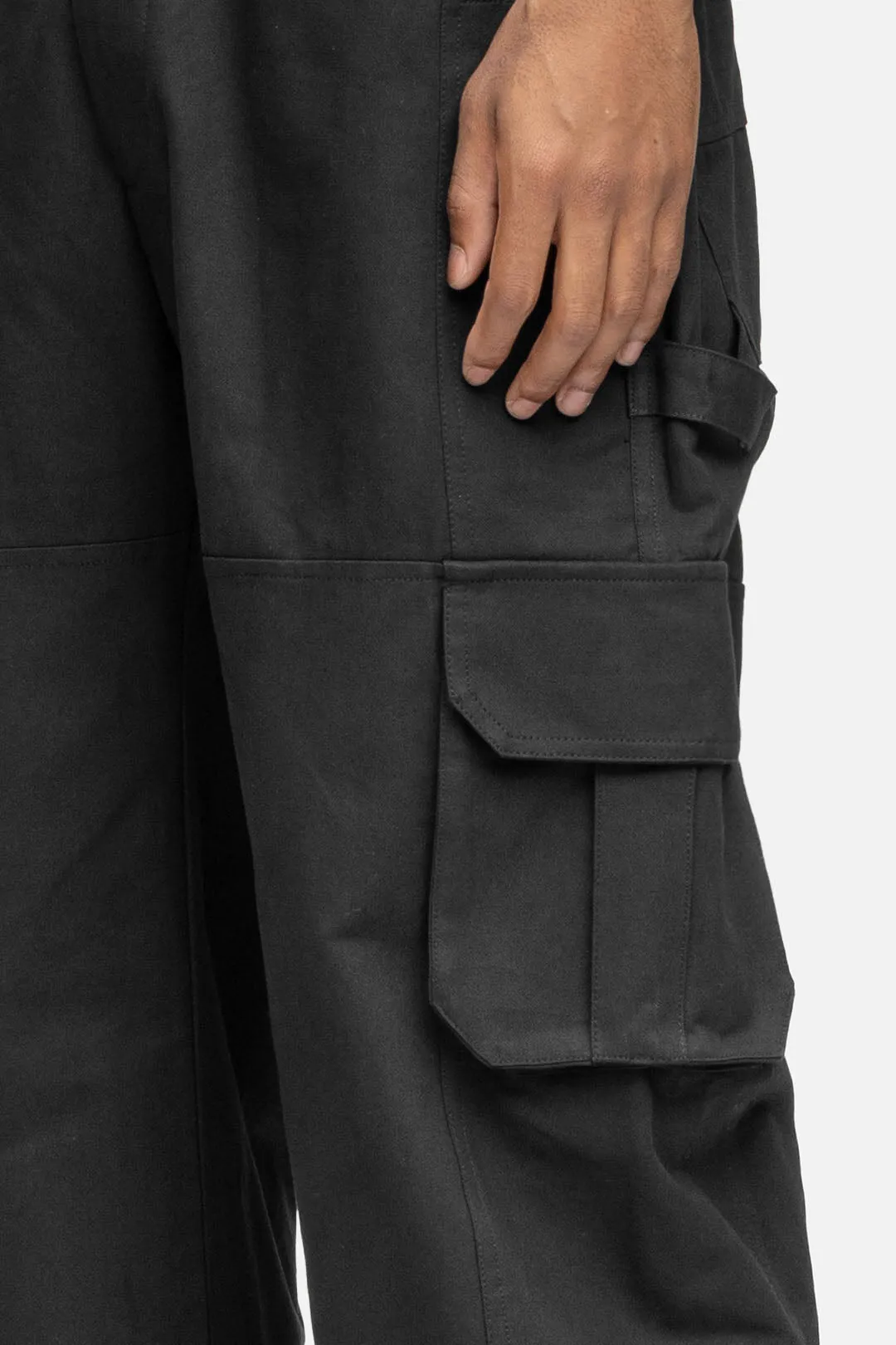 W1 CARGO BLACK