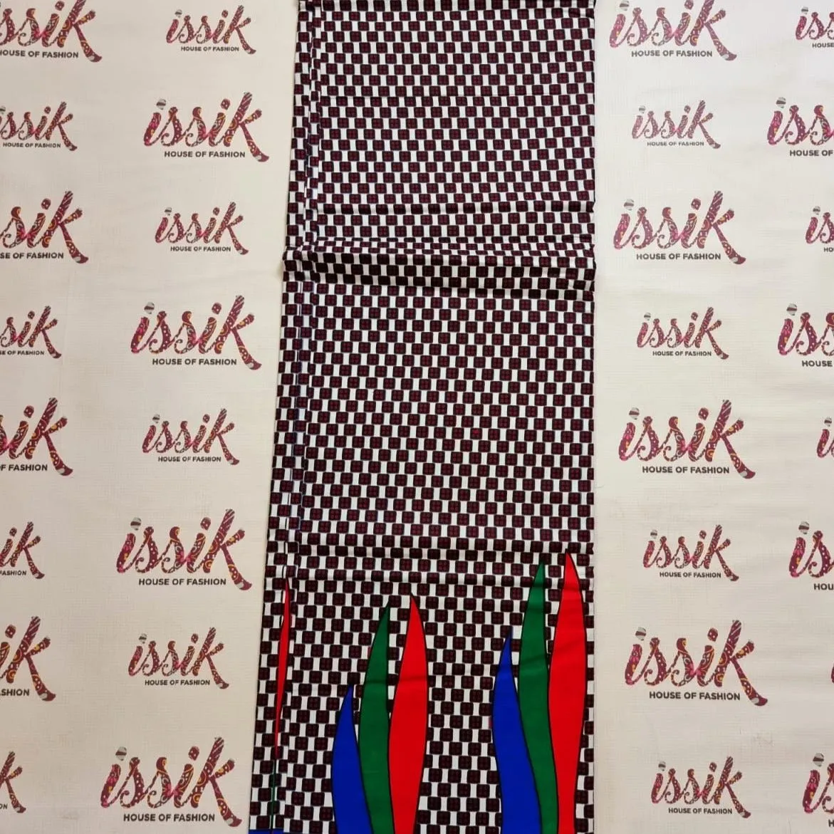 White, Black & Red Ankara Fabric - akpy29095