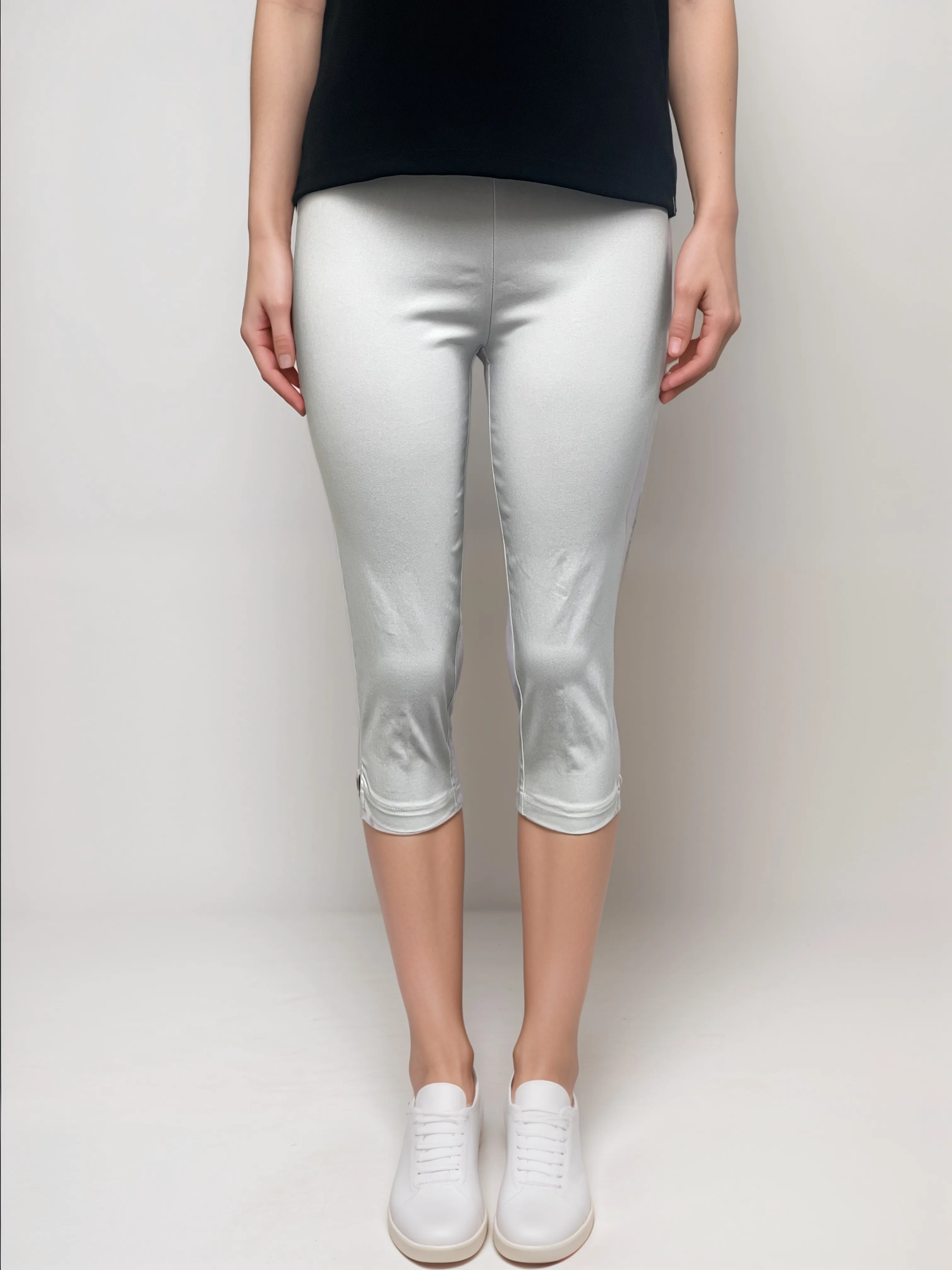 White Stretch Capri