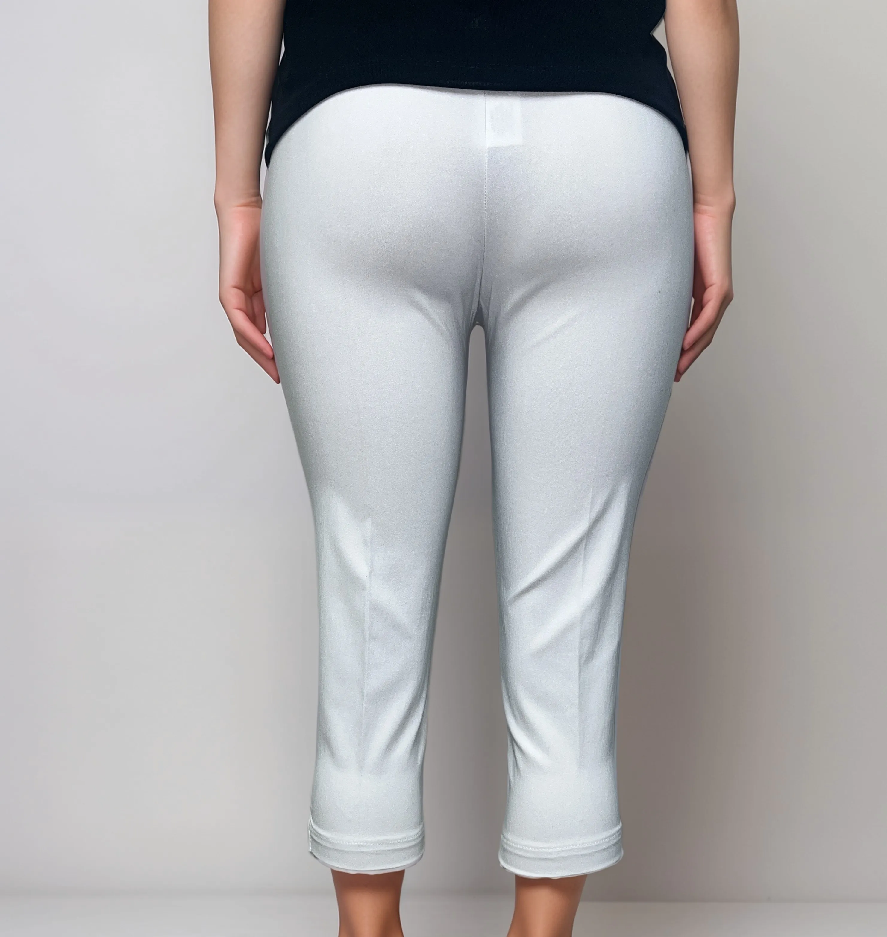 White Stretch Capri