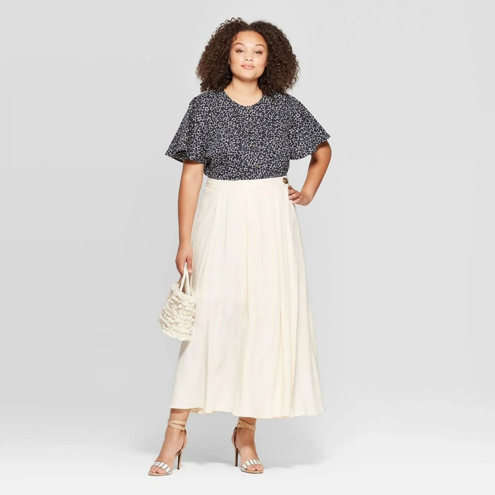 Who What Wear Plus Size Structured Bell Short Sleeve Scoop Neck Shirt