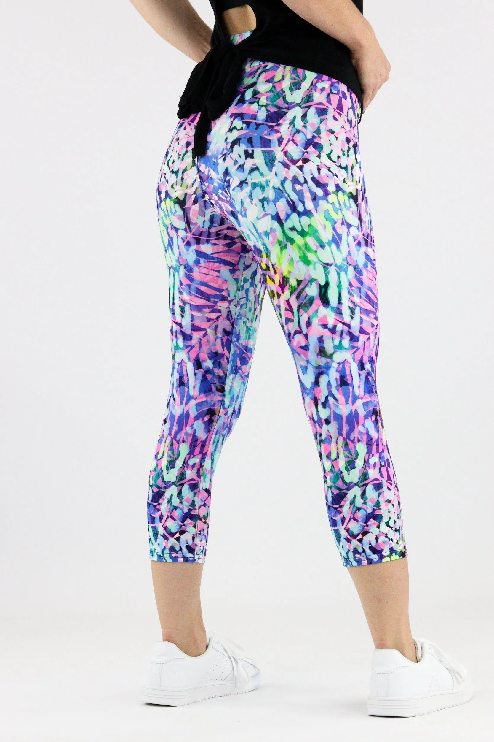 Wild Jungle - Casual Capri Leggings