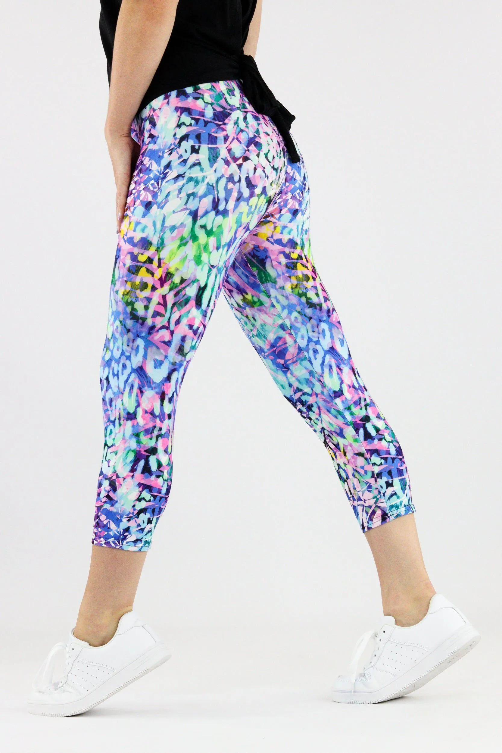 Wild Jungle - Casual Capri Leggings