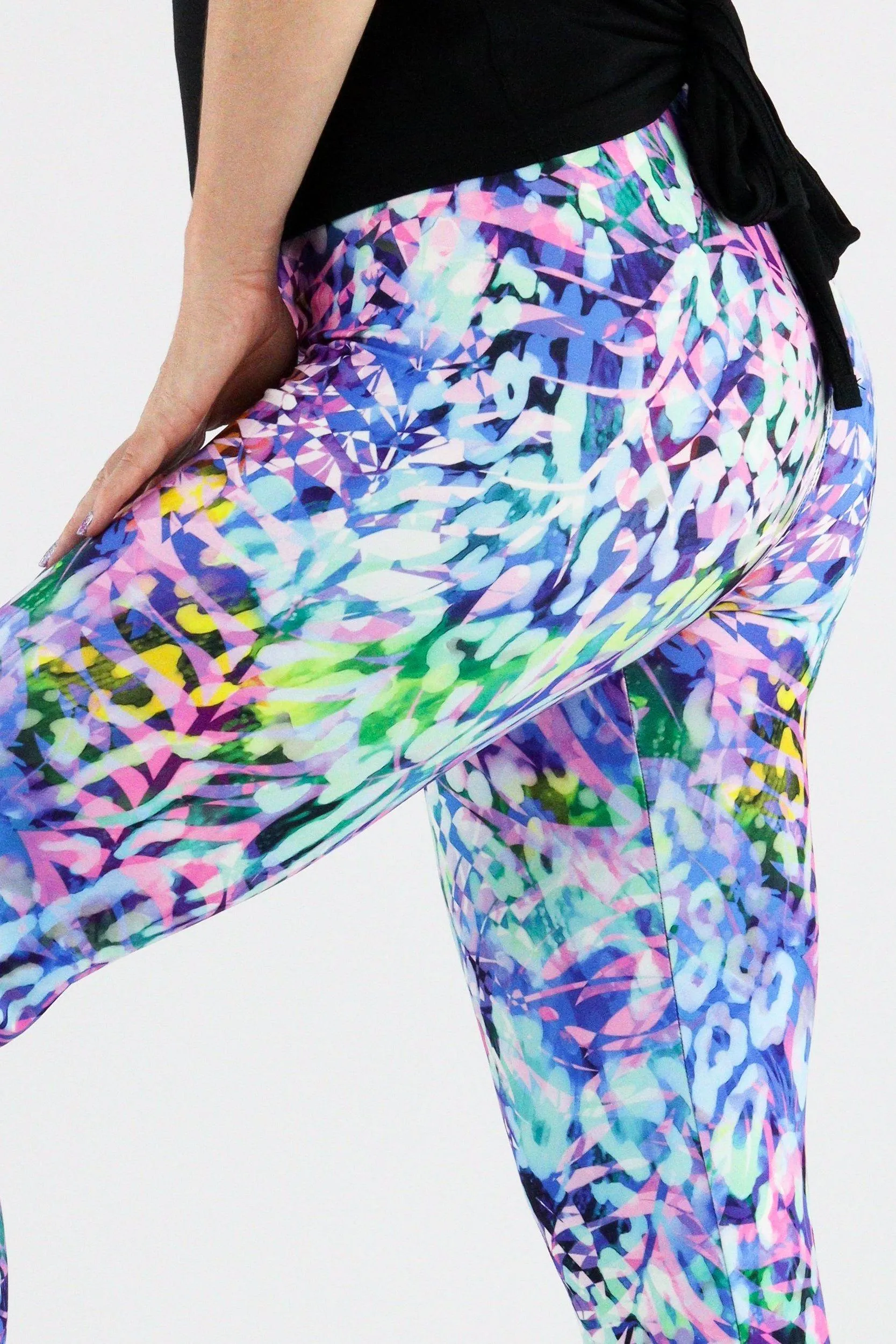 Wild Jungle - Casual Capri Leggings