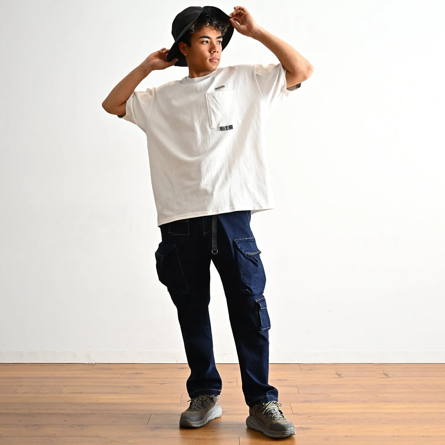 WILDERNESS EXPERIENCE | ウィルダネスエクスペリエンス　Field denim cargo pants