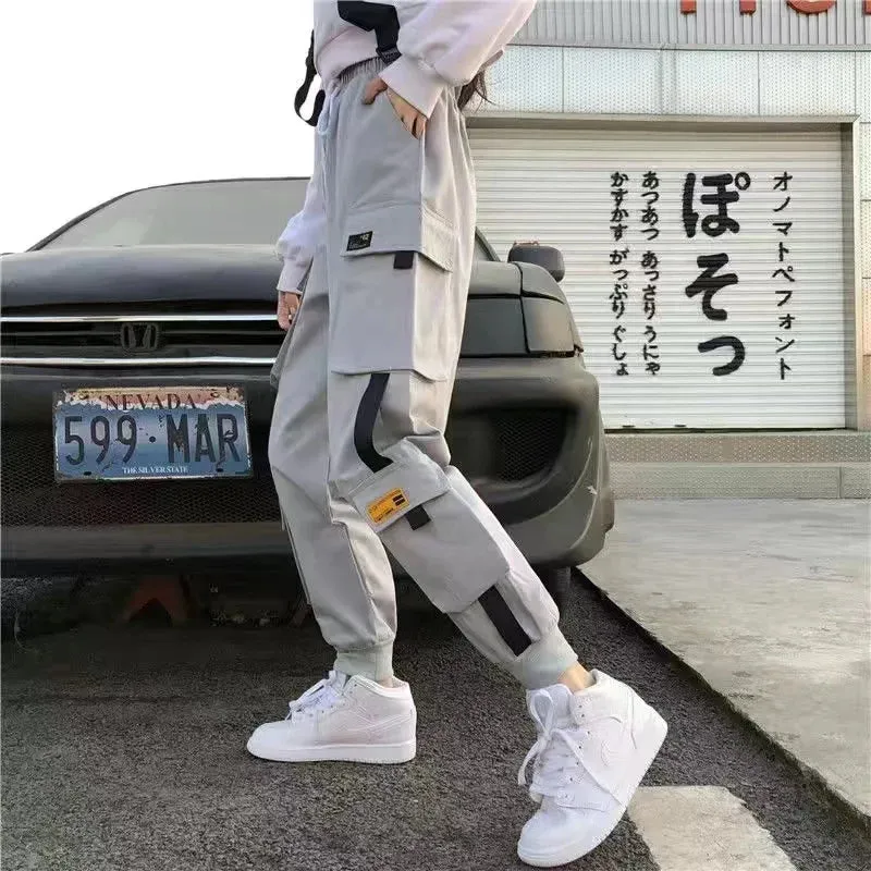 Women's Cargo Pants Harem Pants Street Fashion Punk Trousers with Pockets & Chain High Waist Streetwear
