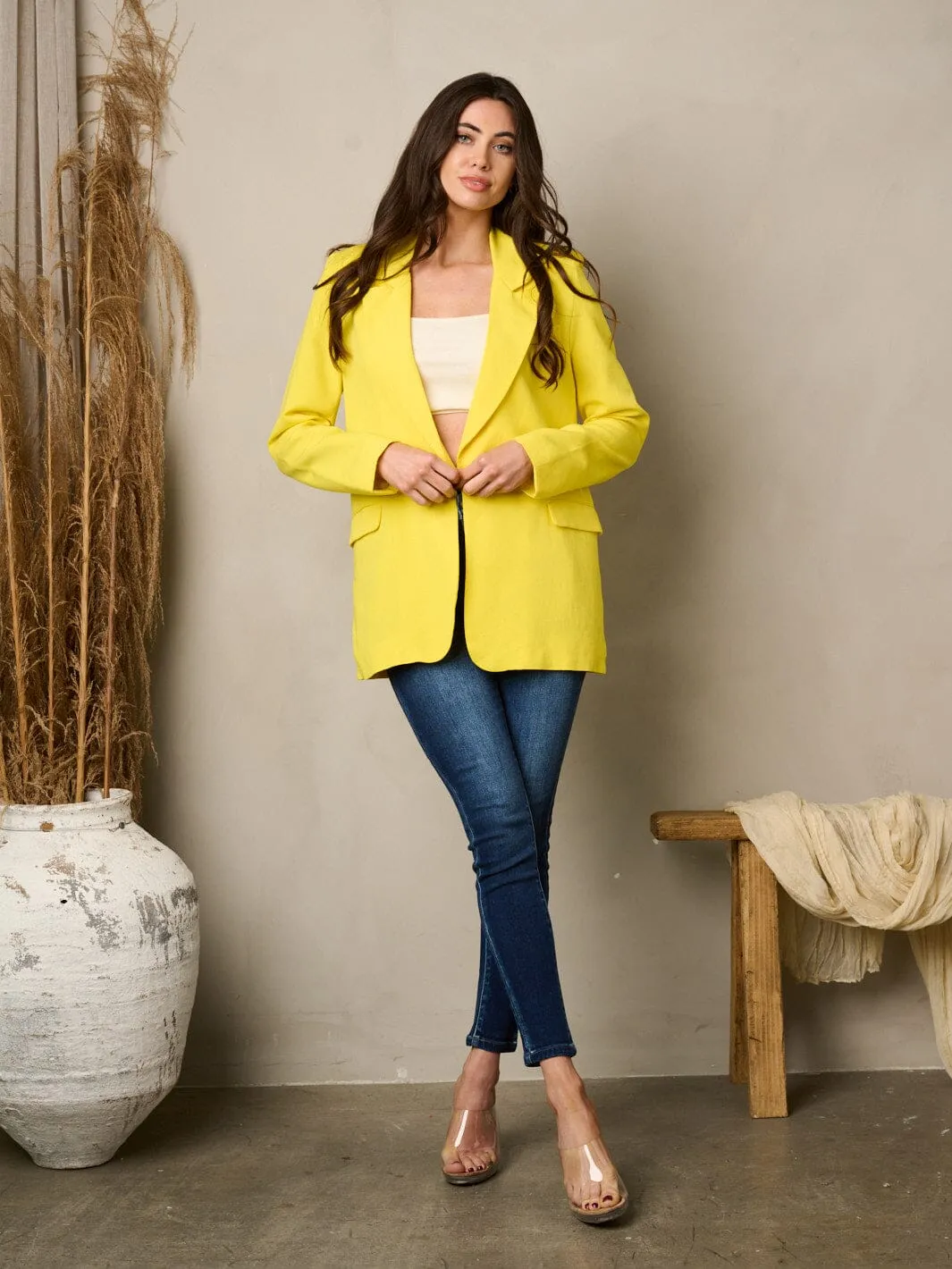 WOMEN'S LONG SLEEVE BUTTON CLOSURE BLAZER