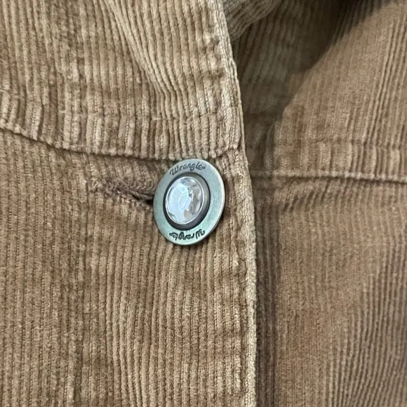 Wrangler Blues Tan Corduroy Button Down Jacket