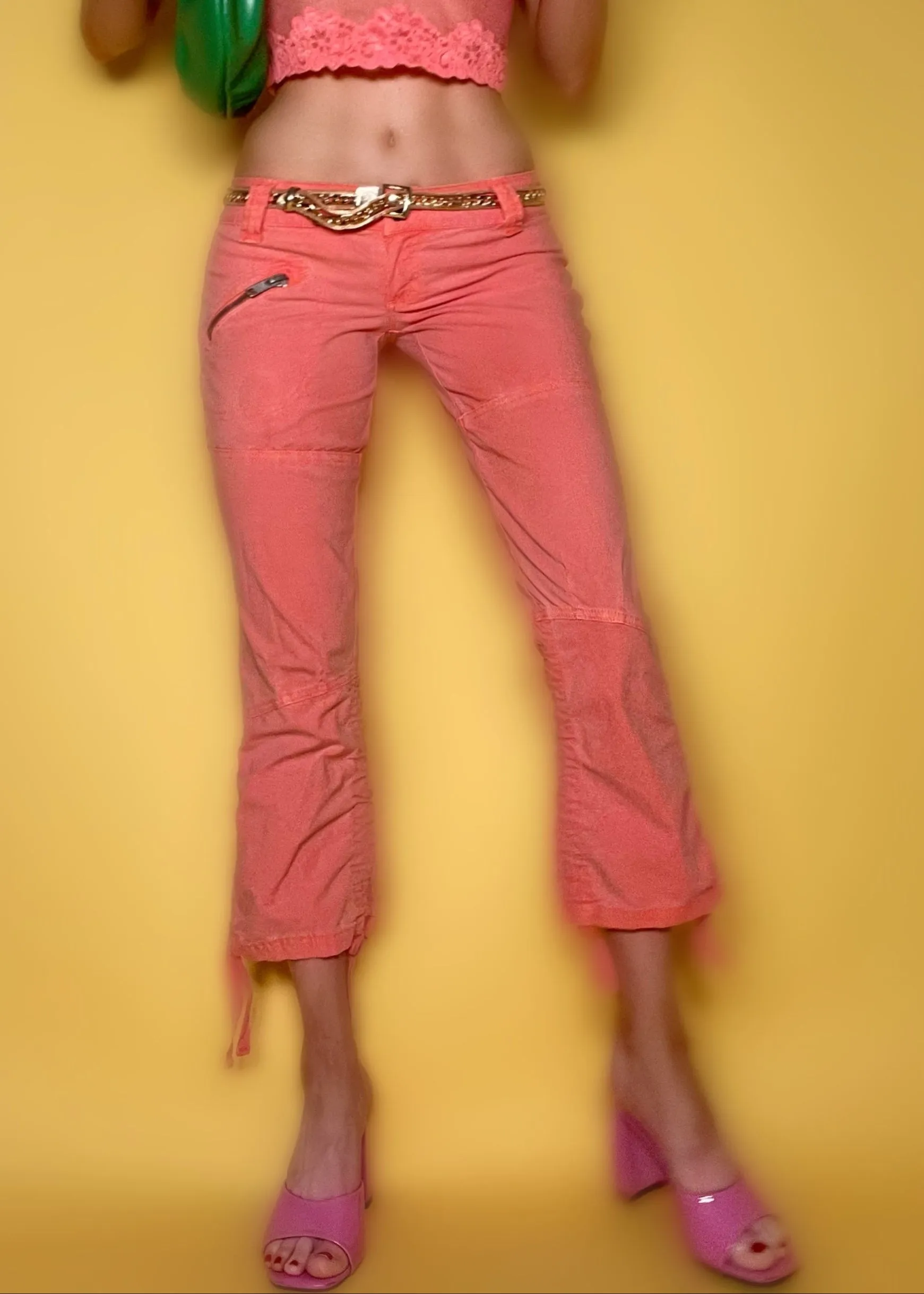 Y2K Vintage Guess Peach Pink Cargo Capris | Coquette