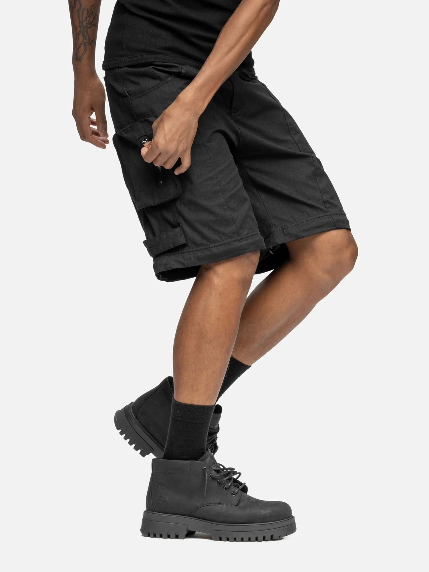 Y6 CARGO BLACK