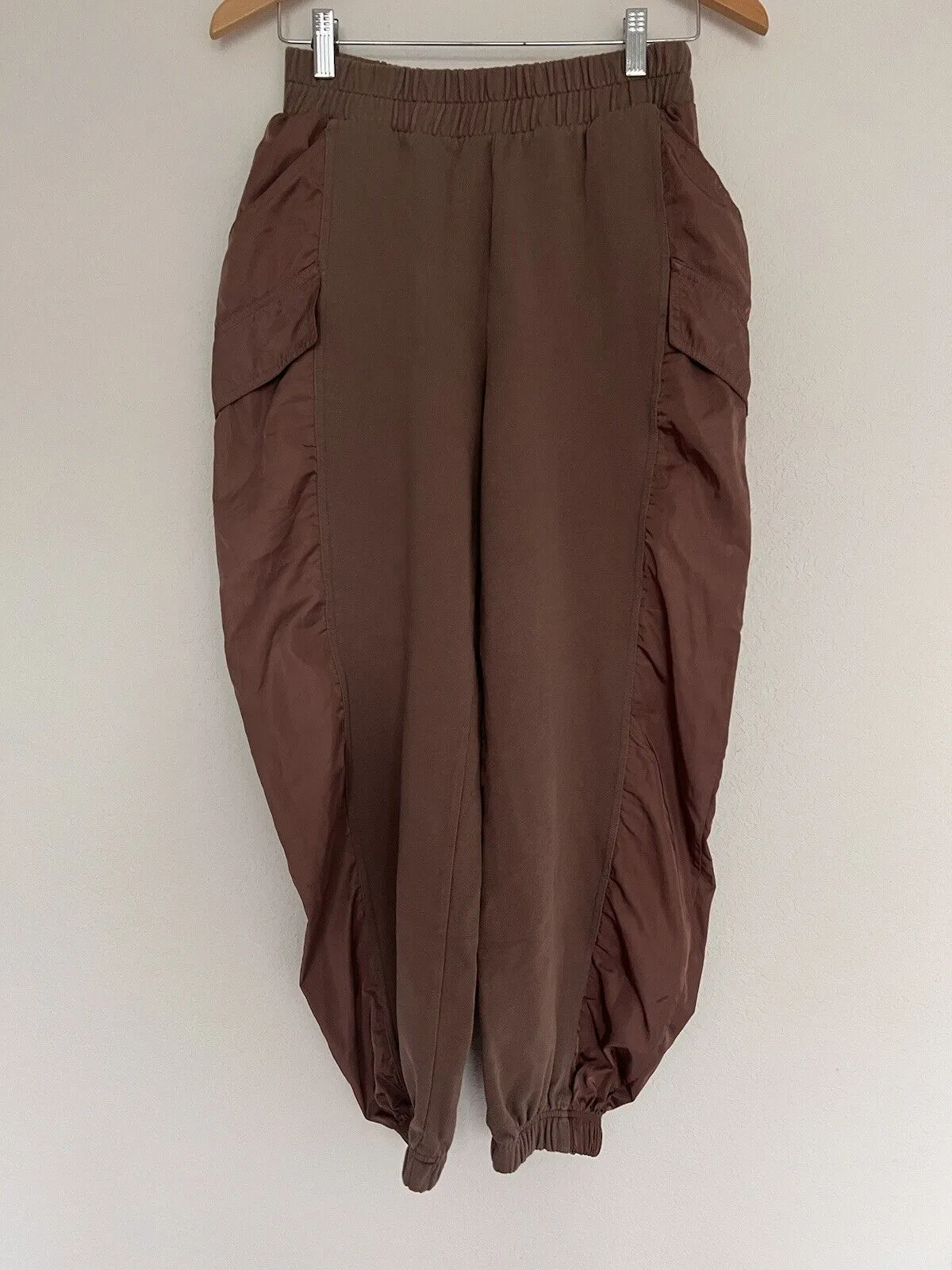 ZARA Womens Elastic Waist Cargo Pants Sz L Brown Parachute Oversized Relaxed Fit