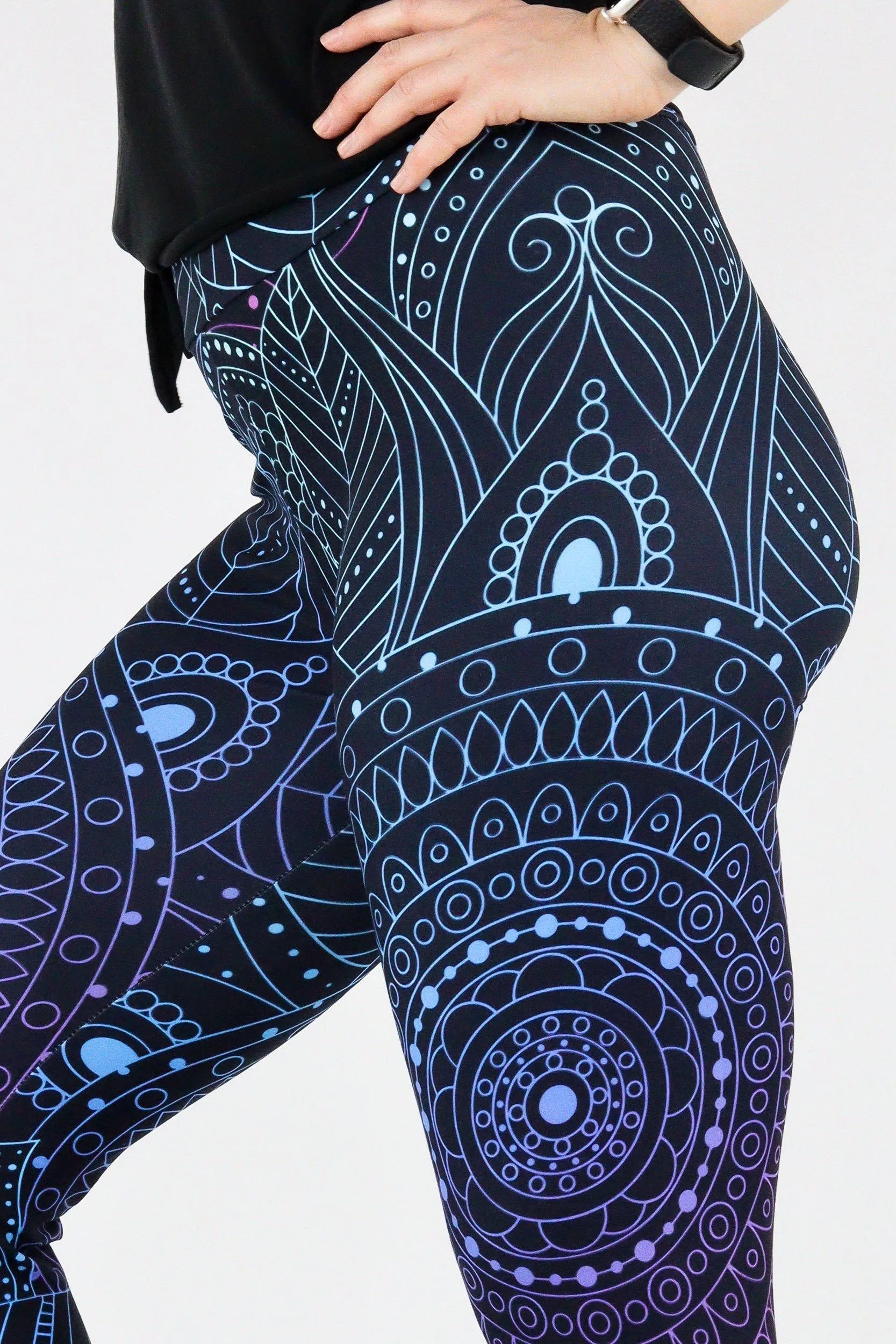 Zen Mandala - Casual Capri Leggings