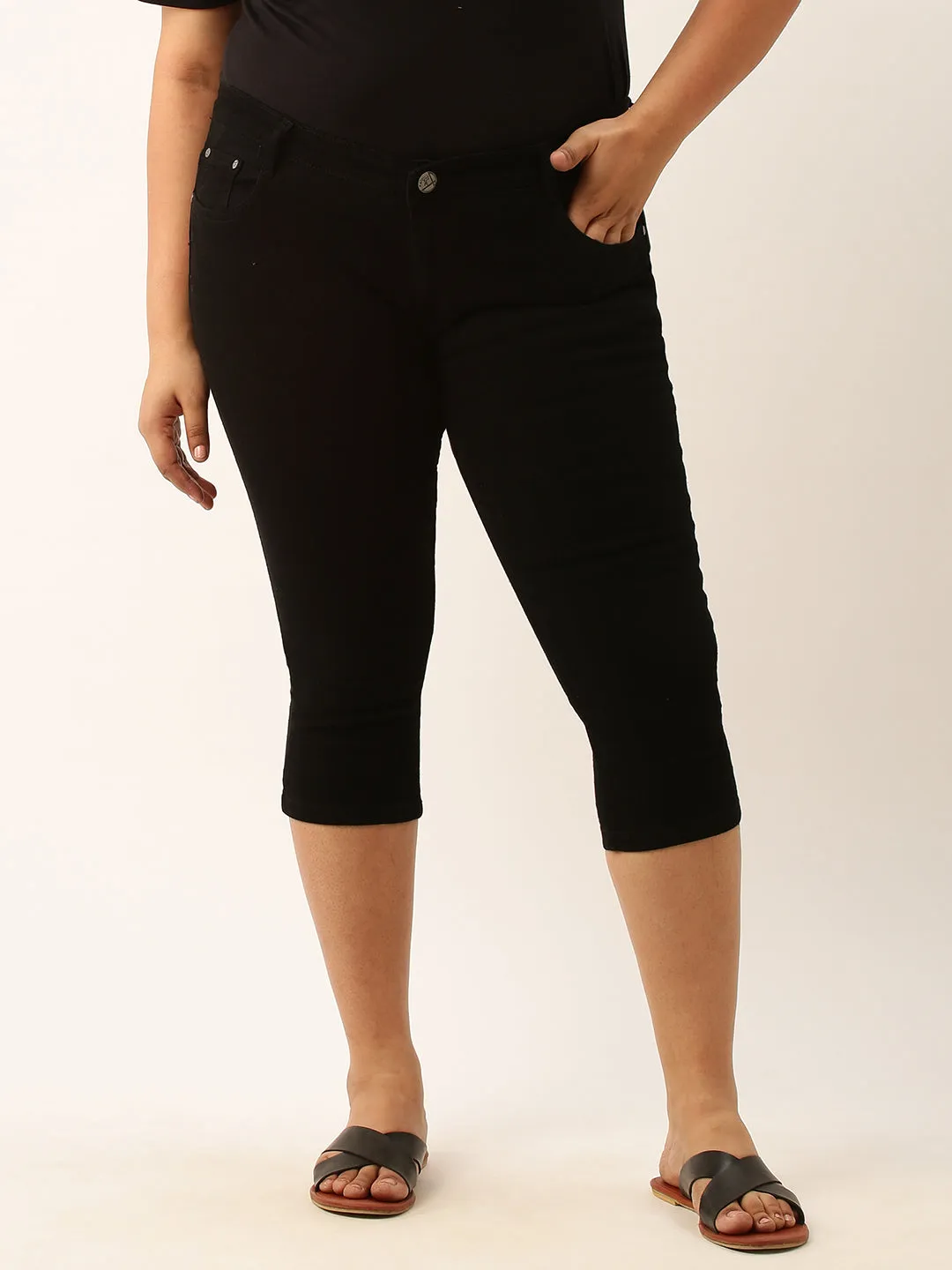ZOLA Black Pencil Fit Culottes Length Denim Capris For Women